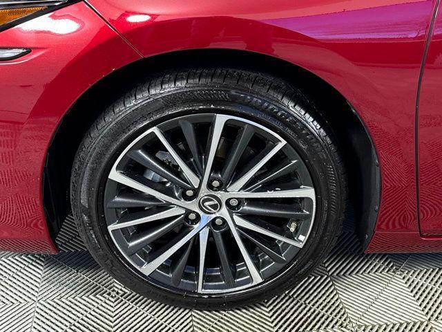 used 2025 Lexus ES 350 car, priced at $42,990