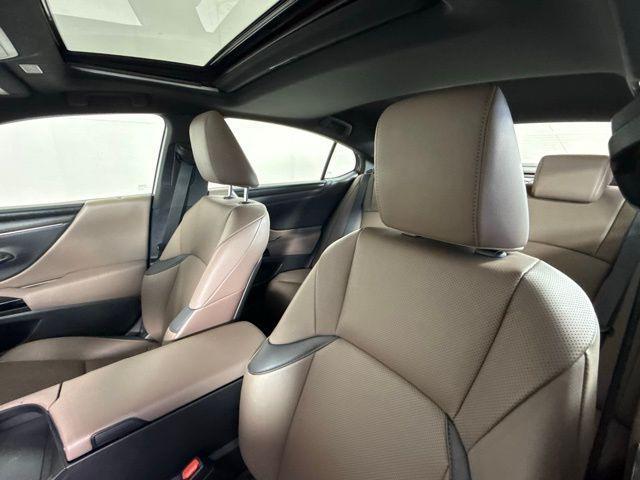 used 2025 Lexus ES 350 car, priced at $42,990
