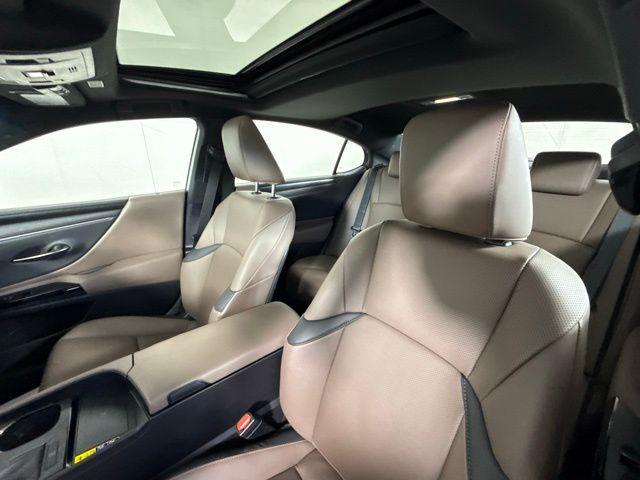 used 2025 Lexus ES 350 car, priced at $42,990