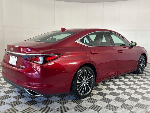 used 2025 Lexus ES 350 car, priced at $42,990