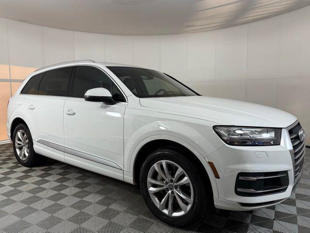 used 2017 Audi Q7 car, priced at $17,990