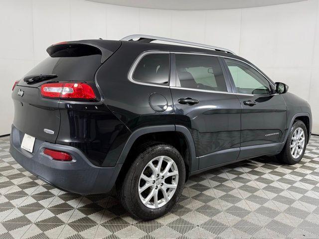 used 2015 Jeep Cherokee car, priced at $11,890
