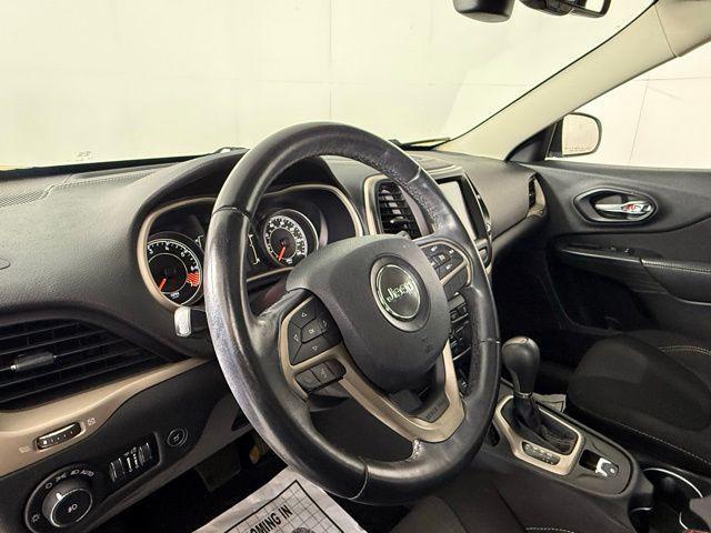 used 2015 Jeep Cherokee car, priced at $11,890