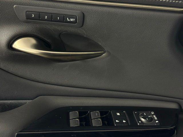 used 2022 Lexus ES 350 car, priced at $33,690