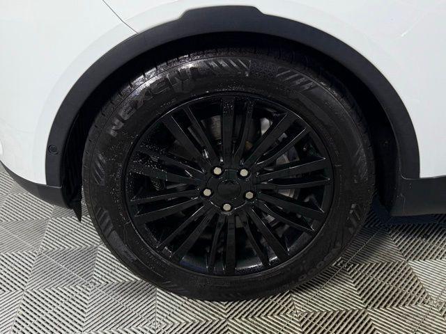 used 2020 Land Rover Discovery car, priced at $17,990