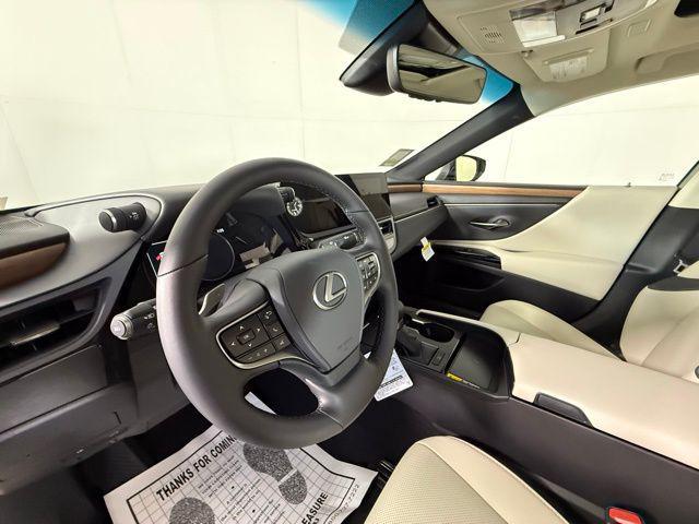 new 2025 Lexus ES 350 car, priced at $49,524