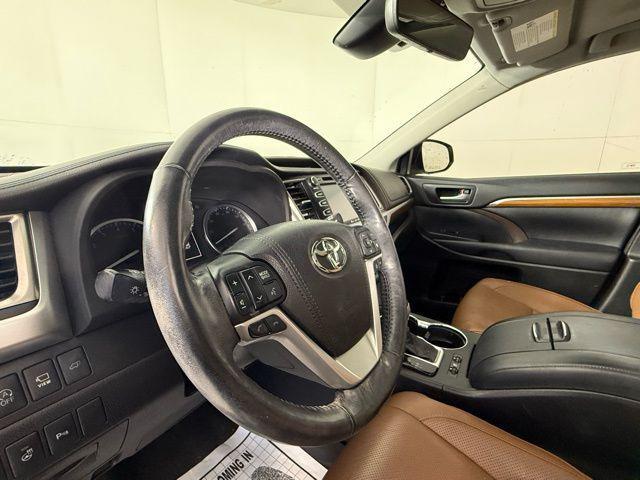 used 2018 Toyota Highlander car, priced at $20,690