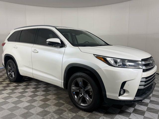 used 2018 Toyota Highlander car, priced at $20,690