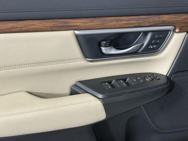 used 2020 Honda CR-V car, priced at $27,990