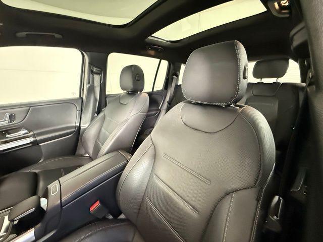 used 2021 Mercedes-Benz GLB 250 car, priced at $23,890