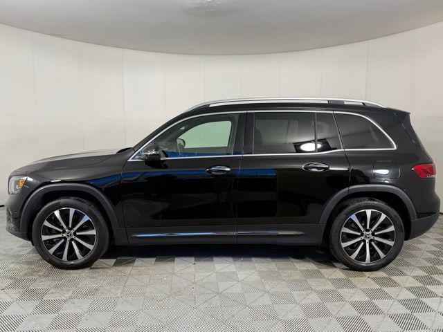 used 2021 Mercedes-Benz GLB 250 car, priced at $23,890