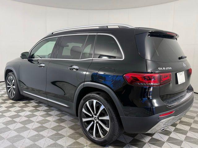 used 2021 Mercedes-Benz GLB 250 car, priced at $23,890