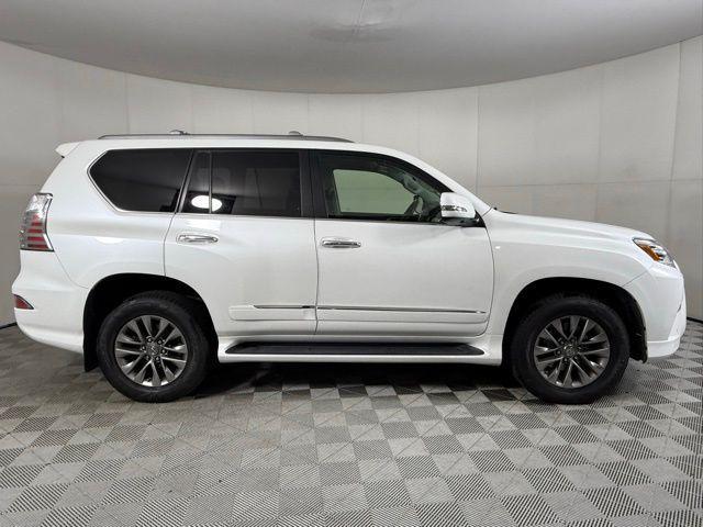 used 2015 Lexus GX 460 car, priced at $27,990