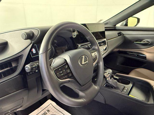 used 2025 Lexus ES 300h car, priced at $44,490