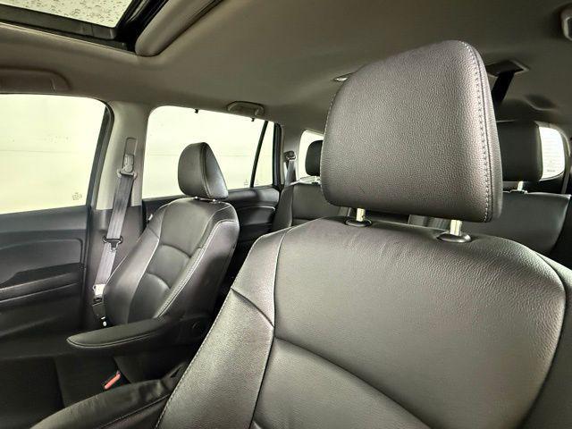 used 2022 Honda Pilot car, priced at $26,890