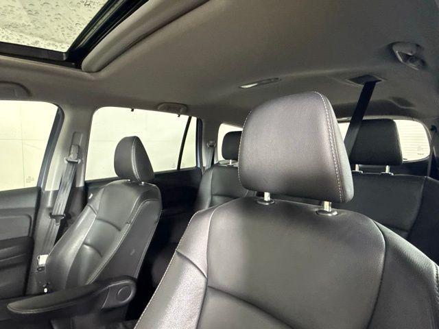 used 2022 Honda Pilot car, priced at $26,890