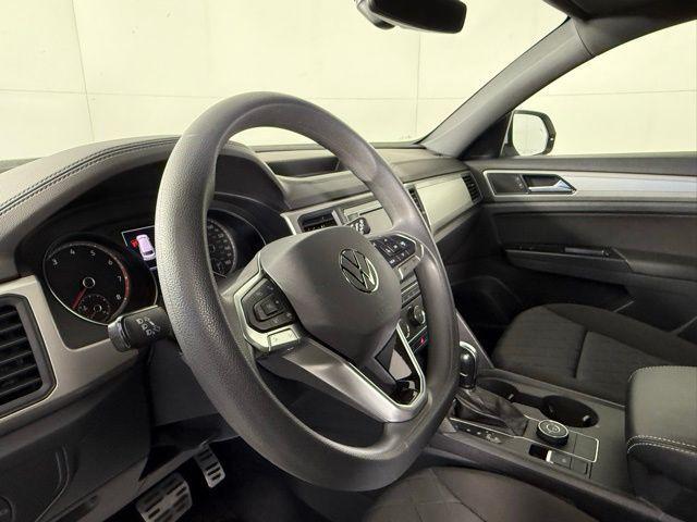 used 2020 Volkswagen Atlas Cross Sport car, priced at $16,690