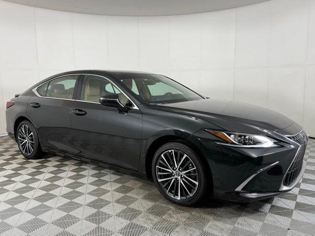 used 2025 Lexus ES 300h car, priced at $45,790