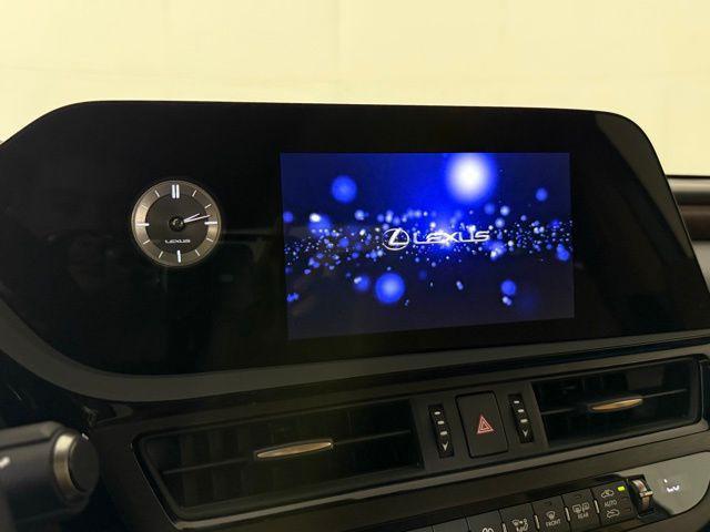 new 2025 Lexus ES 350 car, priced at $48,684