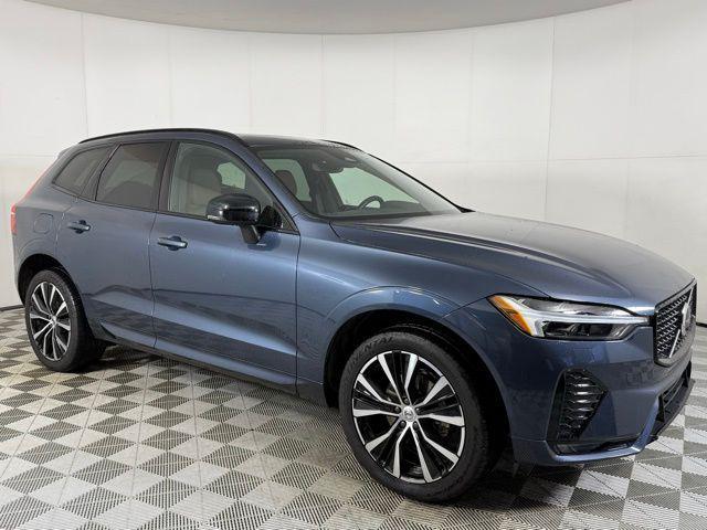 used 2023 Volvo XC60 car, priced at $28,990