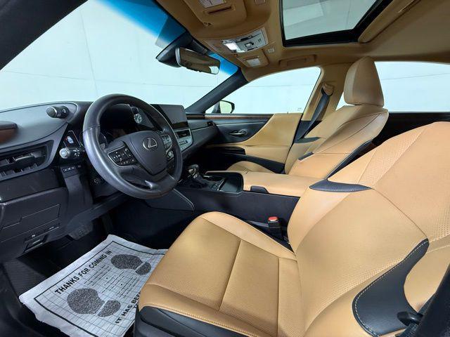 used 2024 Lexus ES 300h car, priced at $41,890