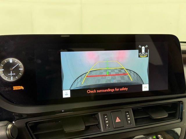 used 2024 Lexus ES 300h car, priced at $41,890