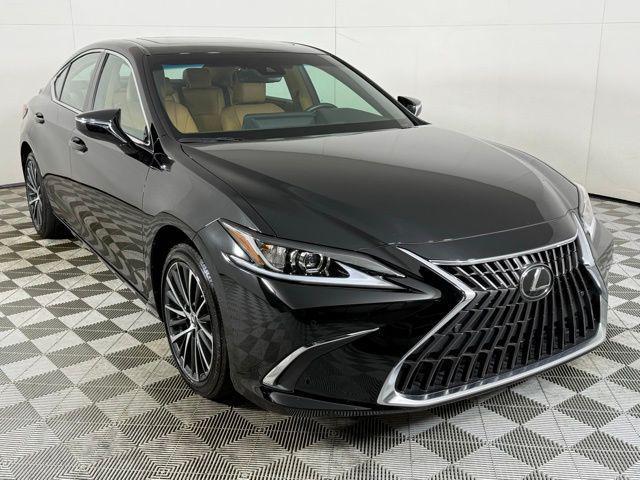 used 2024 Lexus ES 300h car, priced at $41,890