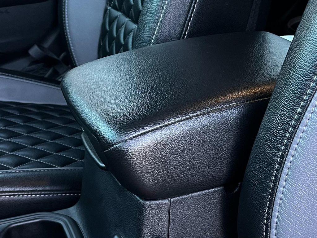 used 2019 Jeep Wrangler Unlimited car, priced at $38,900