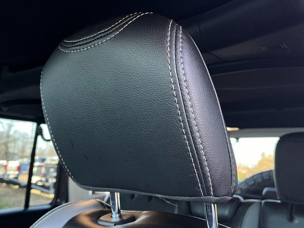 used 2019 Jeep Wrangler Unlimited car, priced at $38,900