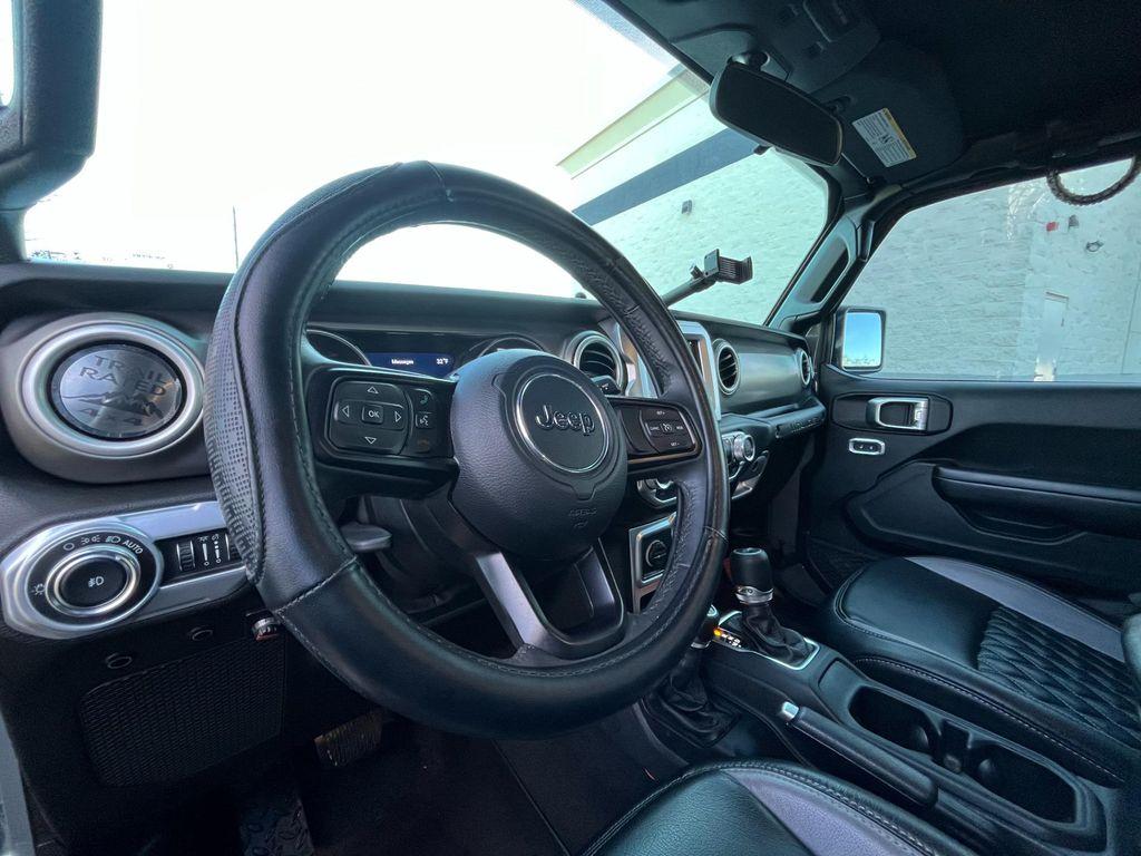 used 2019 Jeep Wrangler Unlimited car, priced at $38,900