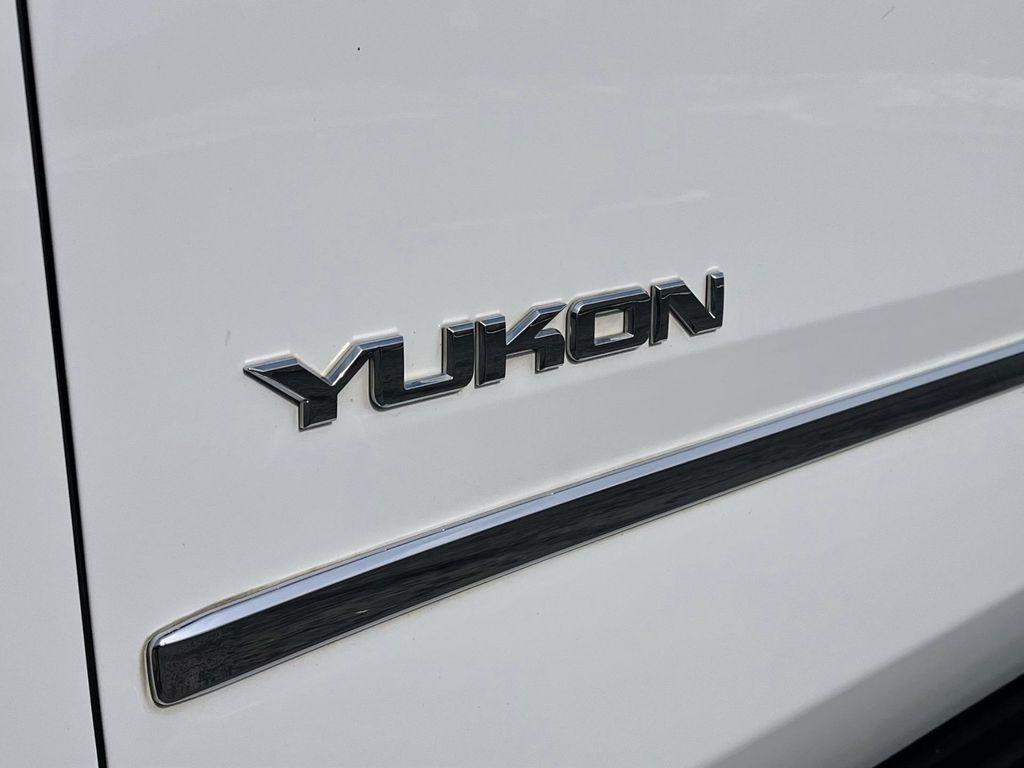 used 2018 GMC Yukon car, priced at $27,950