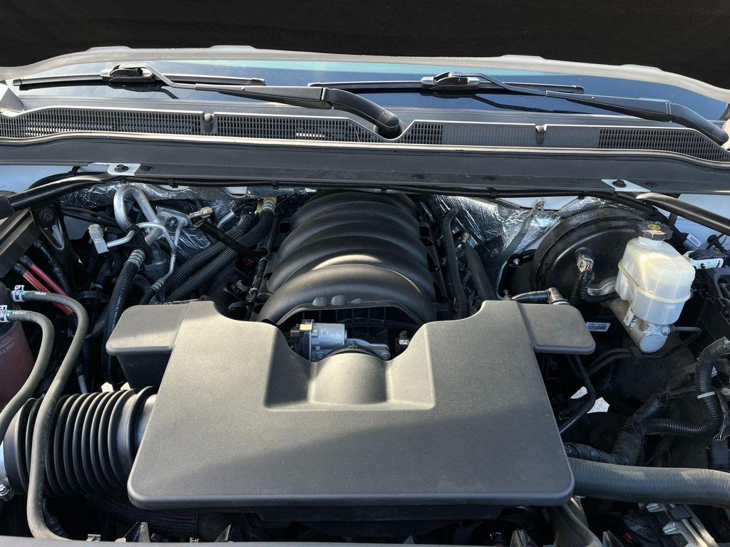 used 2018 GMC Yukon car, priced at $27,950