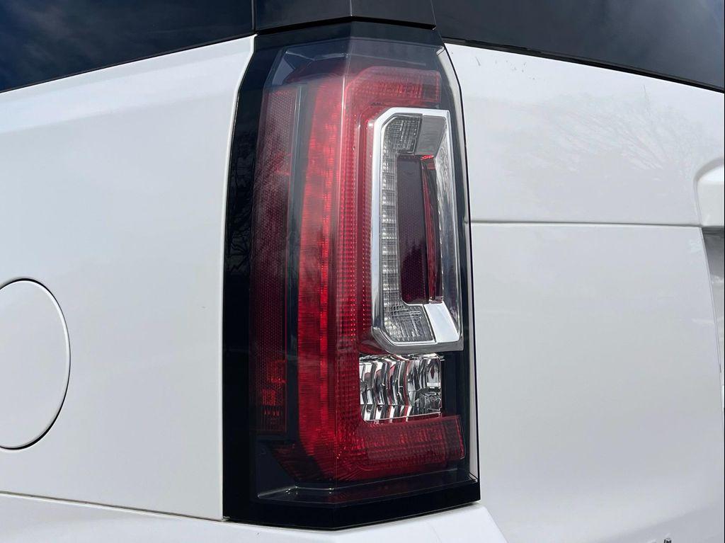 used 2018 GMC Yukon car, priced at $27,950