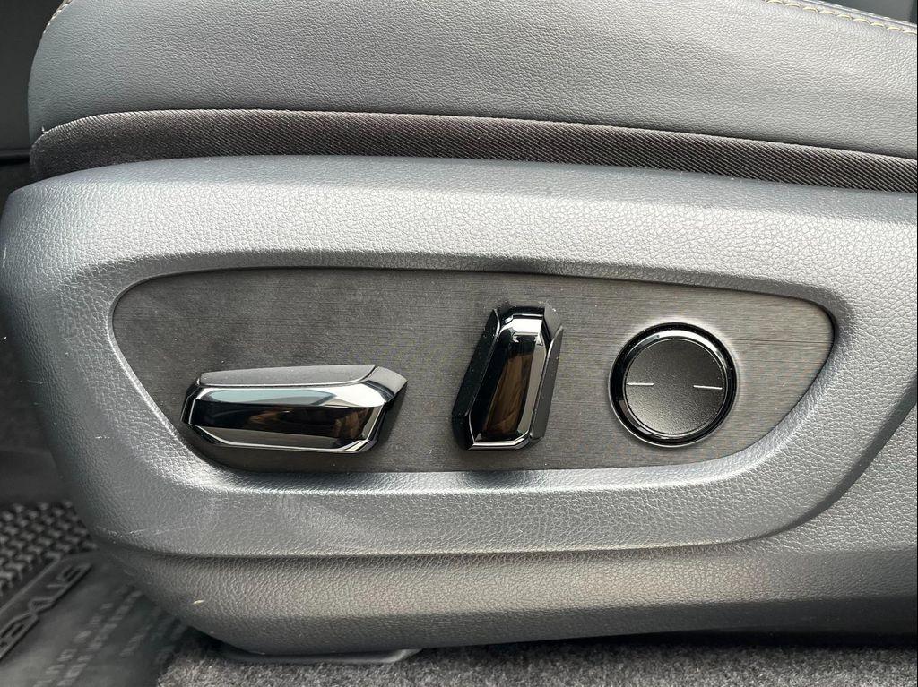 used 2025 Lexus GX 550 car, priced at $86,950