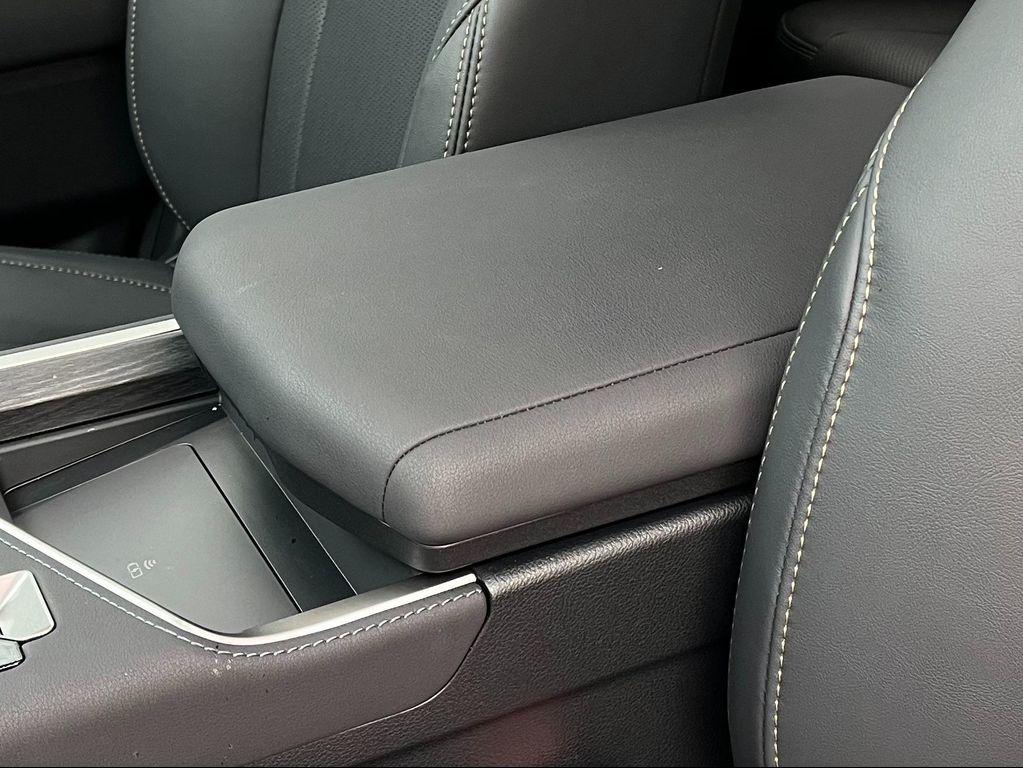 used 2025 Lexus GX 550 car, priced at $86,950