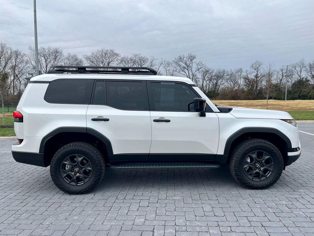 used 2025 Lexus GX 550 car, priced at $86,950
