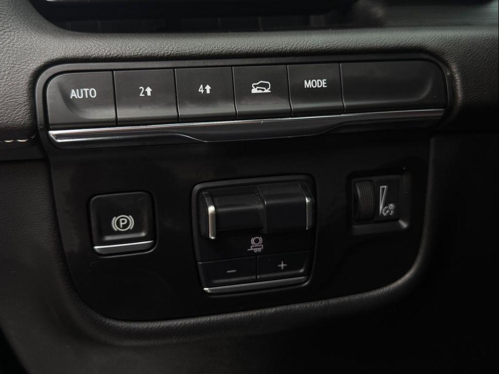 used 2024 Cadillac Escalade car, priced at $80,950