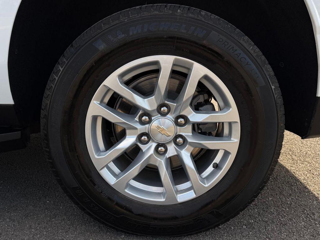 used 2024 Chevrolet Suburban car, priced at $57,900