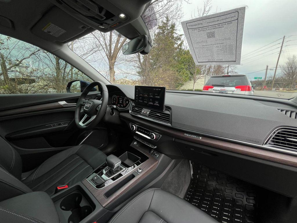 used 2025 Audi Q5 car, priced at $38,500