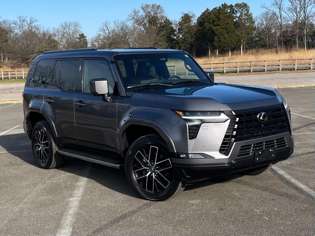 used 2025 Lexus GX 550 car, priced at $87,900