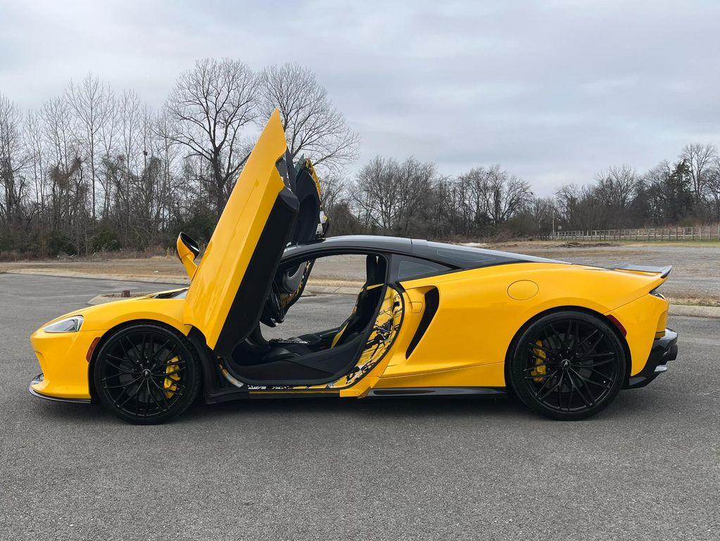 used 2022 McLaren GT car, priced at $164,900