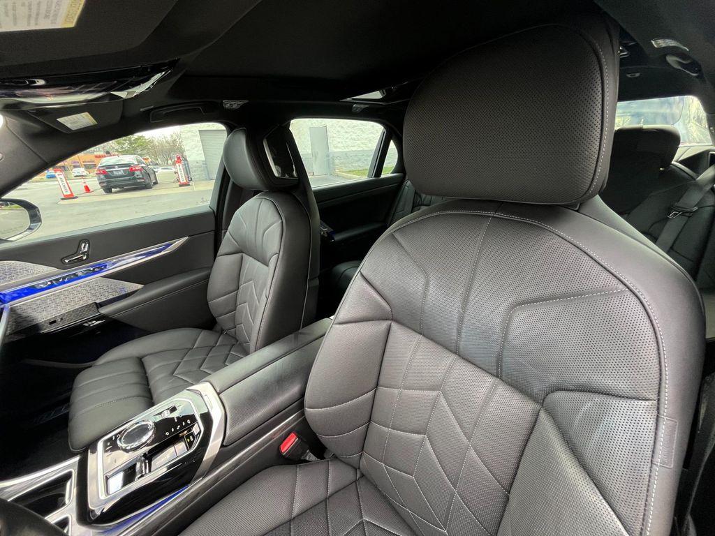 used 2024 BMW i7 car, priced at $110,950