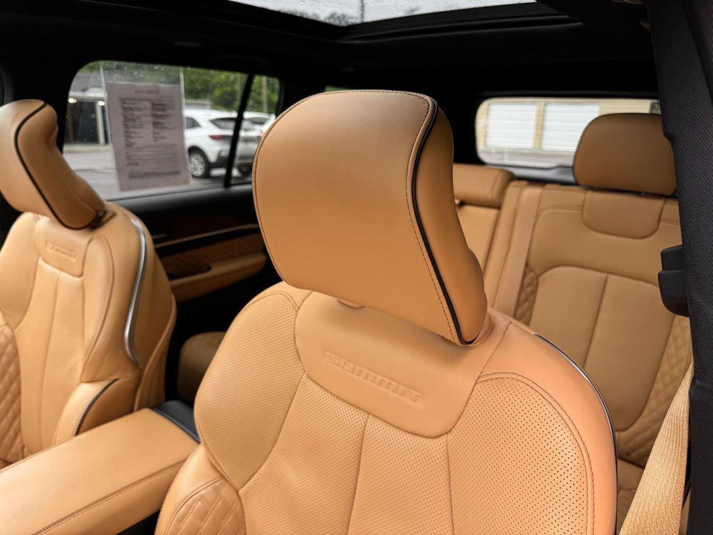 used 2025 Jeep Grand Cherokee car, priced at $51,600