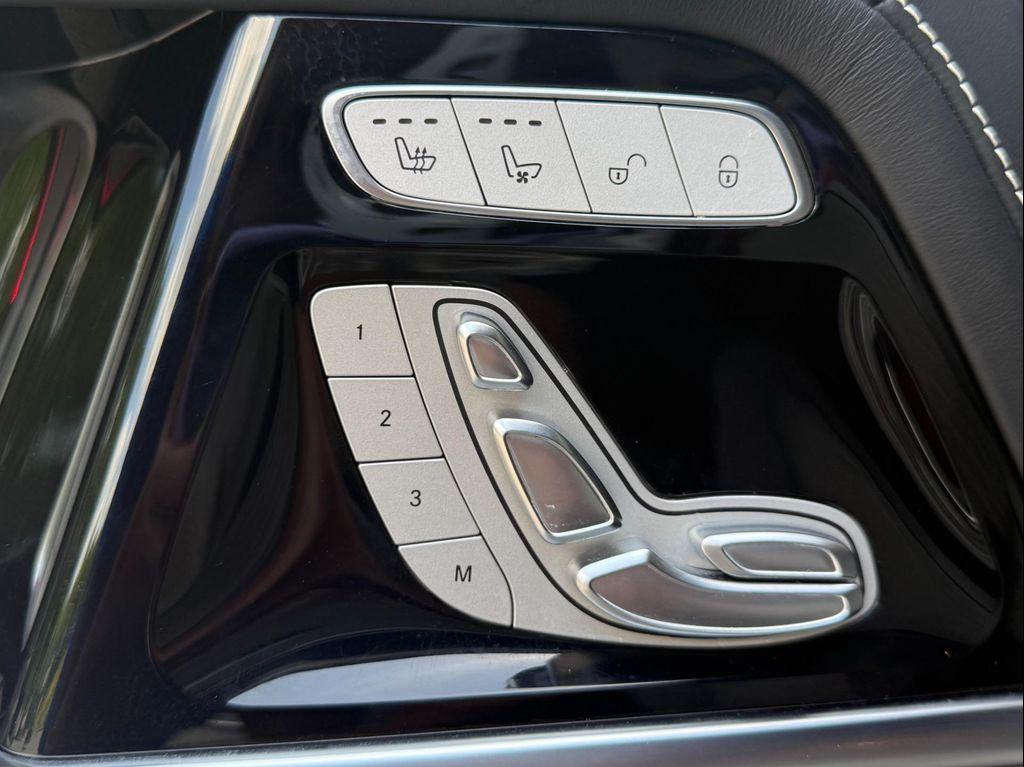 Mercedes-Benz G-Class view 63