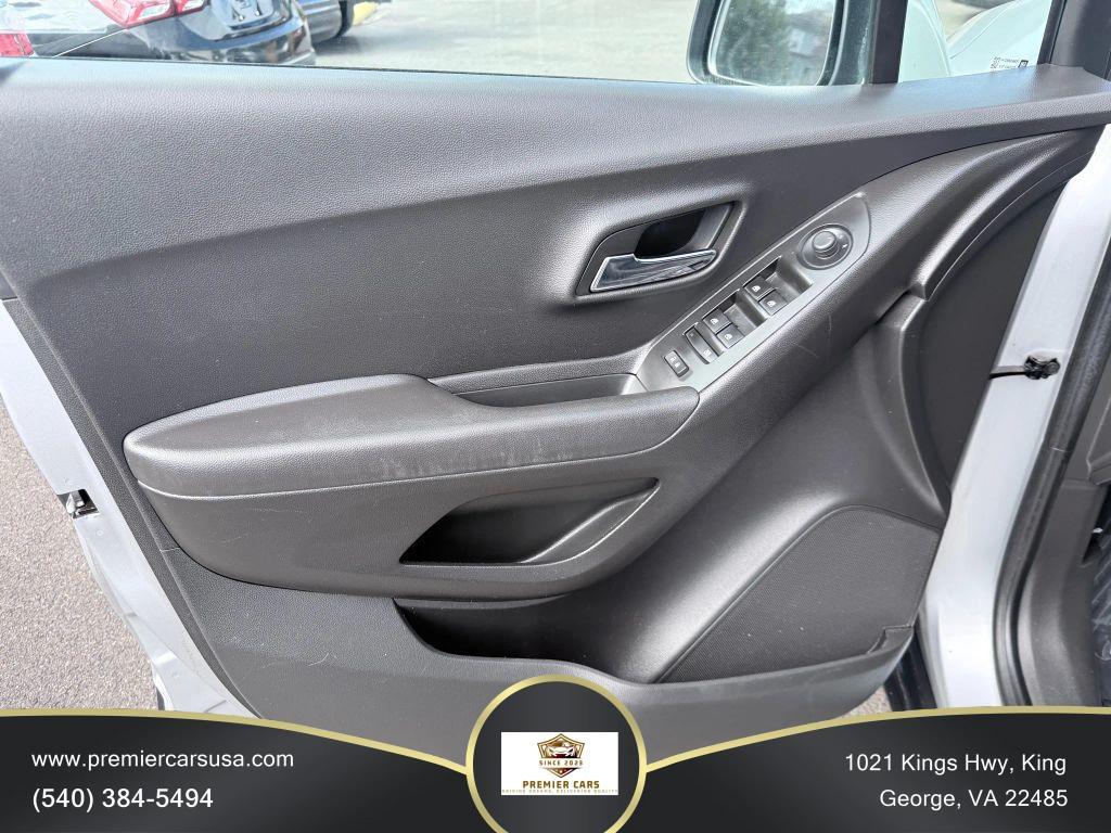 used 2020 Chevrolet Trax car, priced at $10,499