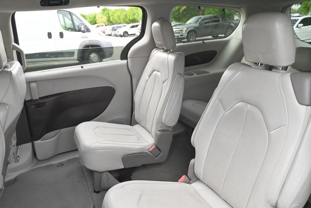 used 2021 Chrysler Pacifica car, priced at $13,990