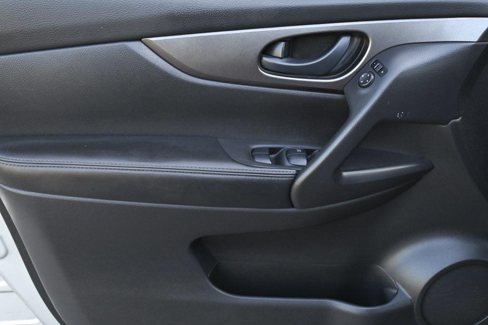 used 2020 Nissan Rogue Sport car, priced at $11,677