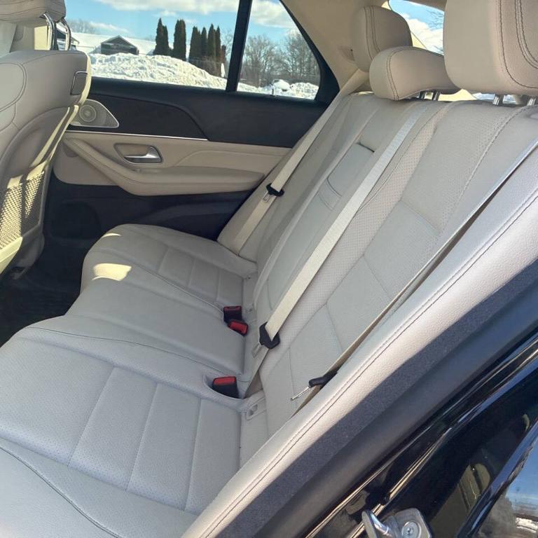 used 2020 Mercedes-Benz GLE 350 car, priced at $28,900