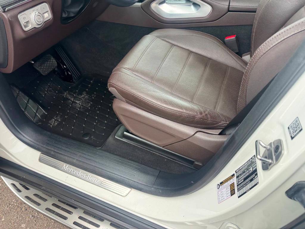 used 2022 Mercedes-Benz GLE 350 car, priced at $48,900
