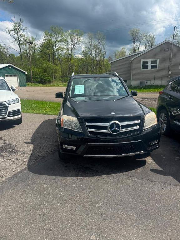used 2011 Mercedes-Benz GLK-Class car, priced at $8,900